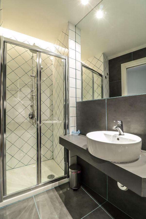 Il Grattacielo B&B Nápoly Kültér fotó